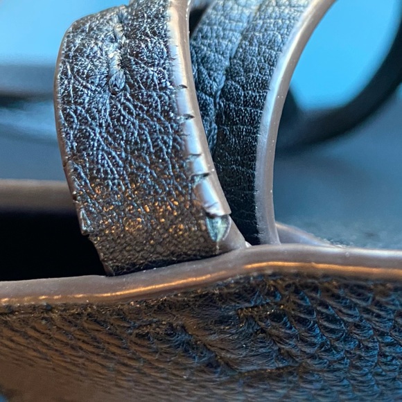 Tory Burch McGraw Tote - Black / Royal Navy - Picture 16 of 16